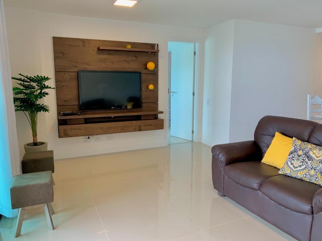 Apartamento Praia Dos Anjos 2 Vagas De Garagem E Ar-Condicionado أرايال دو كابو المظهر الخارجي الصورة